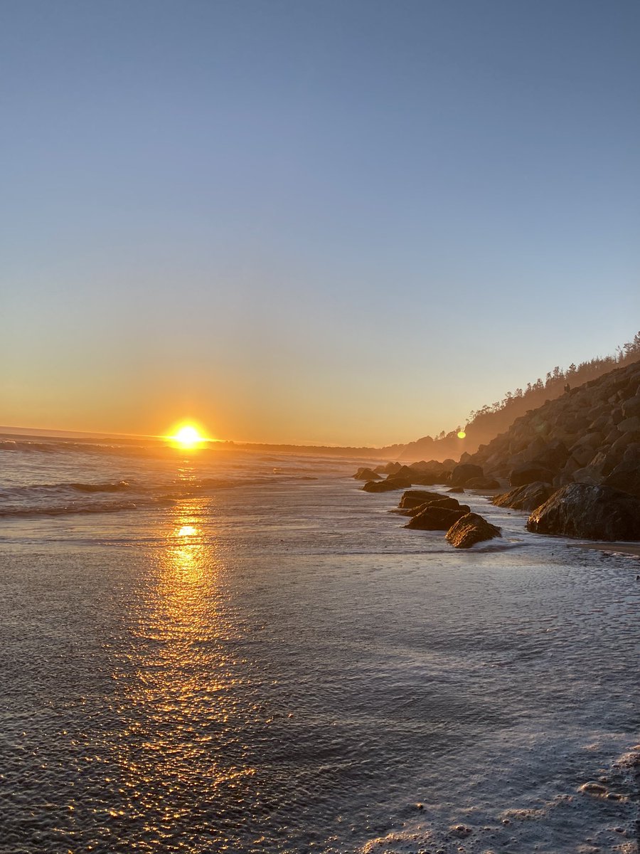 cagan_dev's tweet image. Beach day #maceflow