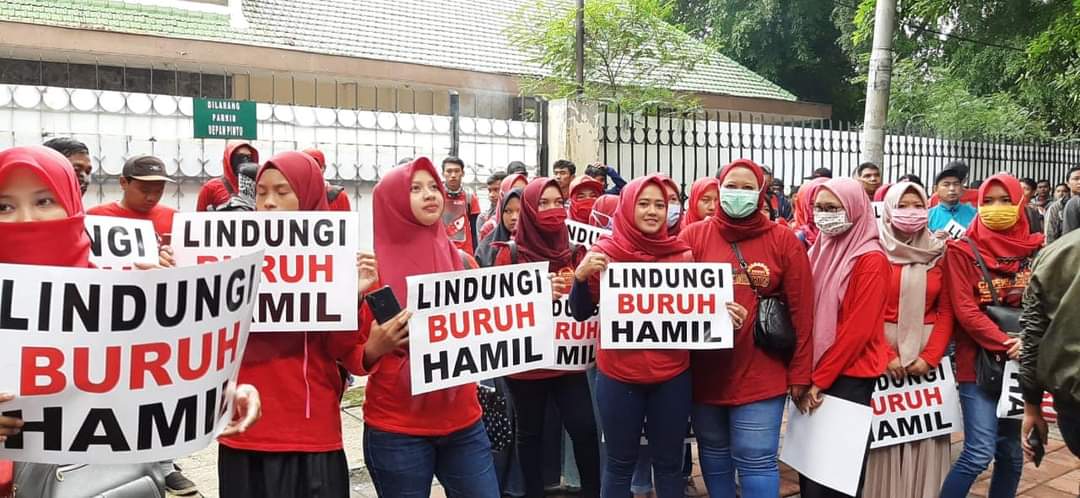 Indryfaiz's tweet photo. Lindungi buruh hamil
#BoikotProdukAice https://t.co/ZPO8l5nBit