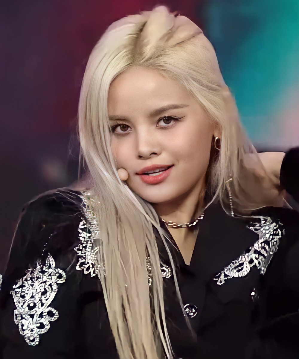 clccaps's tweet image. #CLC #씨엘씨 #SORN #สร #손