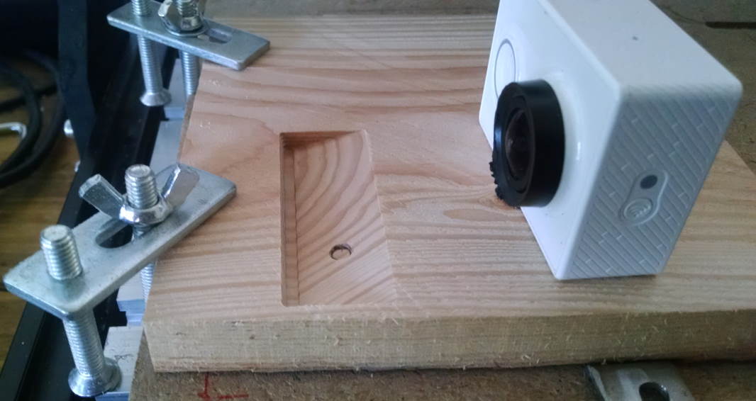 stfmani's tweet photo. Je bosse sur le #V4MPack pour qu'il devienne #V6MPack. Premier test, peut-on faire fraiser des plans inclinés proprement avec le G-Code généré dans #FreeCAD ? Et bien oui ! https://t.co/8zmEolM1uO
