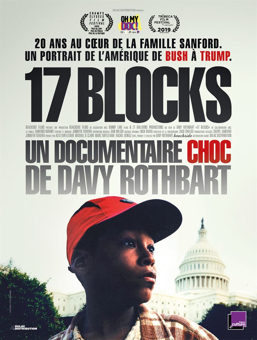 YvesGounin's tweet photo. #17Blocks ★★★☆ : @DavyRothbart a filmé pendant vingt ans une famille afro-américaine de #Washington frappée par tous les maux qui accablent la communauté, mais capable de résilience
La critique sur mon blog : https://t.co/E0gGgbAnsj https://t.co/GP6mI8sWr7