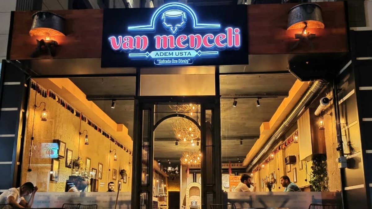 Van'ın Nezih Mekaknları (Van Menceli) 👇
youtu.be/L1_WjsfmZ80