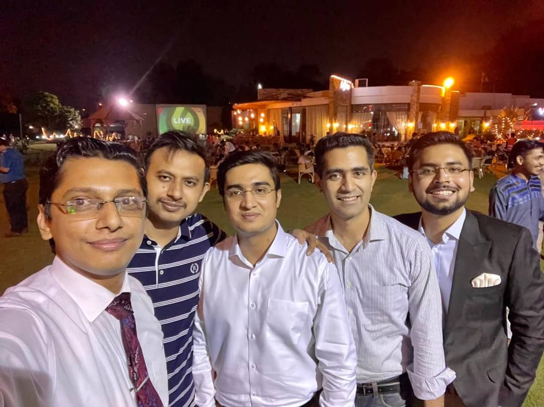 SyedNoorH's tweet photo. At the wonderful get together arranged by CSS 2020 topper Mam Maheen Hassan and 2nd position holder Sir Yasir Nazir for PAS officers of 49th Common. Amazing bunch of people!
.
.
#css #csspakistan #cssexam #css2020result #PAS https://t.co/A3csELSGle