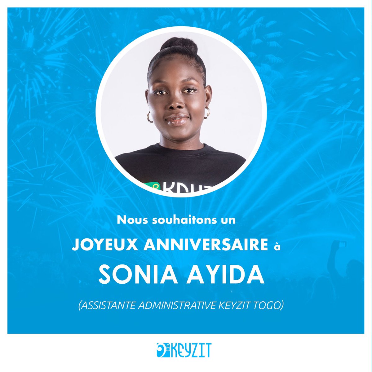 RaissaAkoua's tweet photo. Toute l'équipe de KEYZIT TOGO souhaite un joyeux anniversaire à son assistante administrative Sonia AYIDA. 🎂
Tous nos voeux de bonheur!

#KeyzitLamajorAfricaine 🇹🇬 https://t.co/XdrhWJCb0j