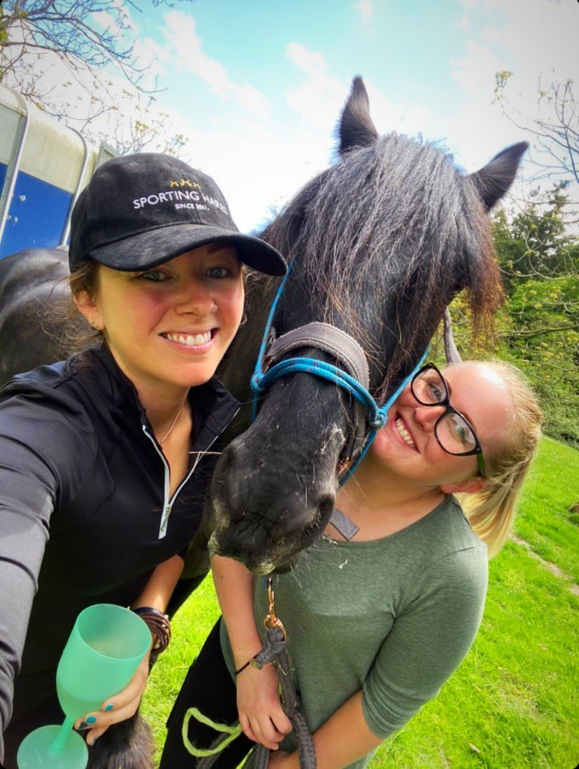 Sporting Hares® tweet media