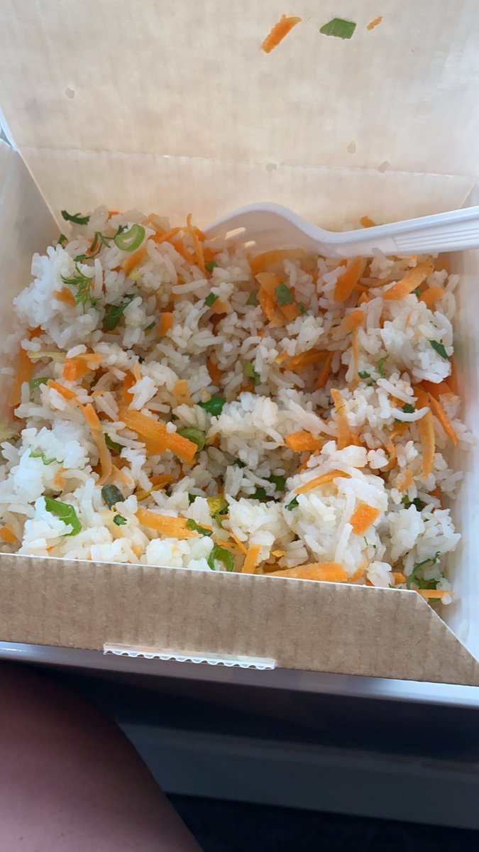 Quarantine Hotel tweet media