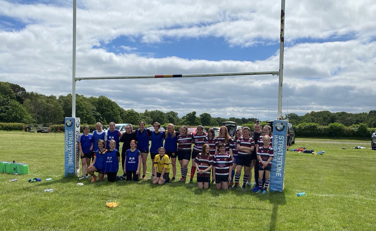We played our first game this morning with <a href="/YarnburyG/">YarnburyGirls</a> against @Harrogate_Rugby. What a fantastic morning of rugby with some super skills on show from all involved. Looking forward a rematch very soon. #rugby #girlsrugby #sun #teamworkmakesthedreamwork #happy #moortown #horsforth