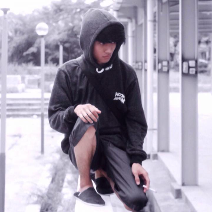 Come hangout with me on #BIGOLIVE bigo.tv/sid/2105710974…