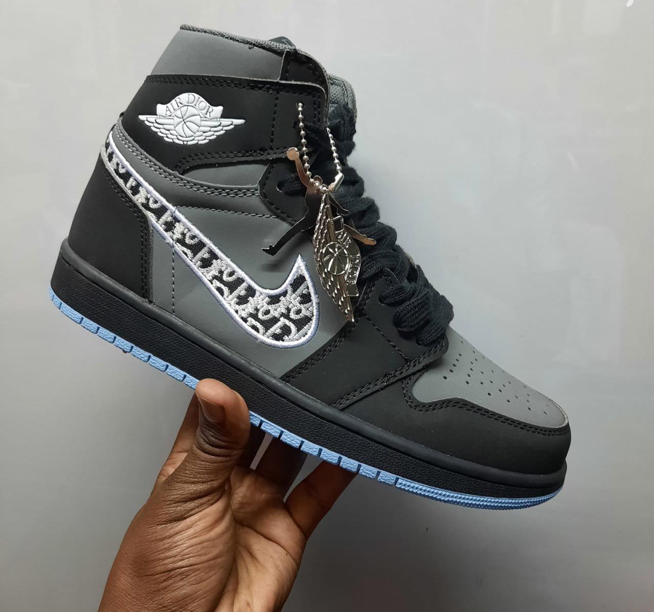 dior j1