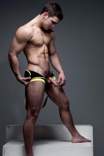 2 pic. #SundaySession with @paddyobrian86 ???????

#gay #gayporn #gaysex #NSFW #muscle #musclehunk #handsome