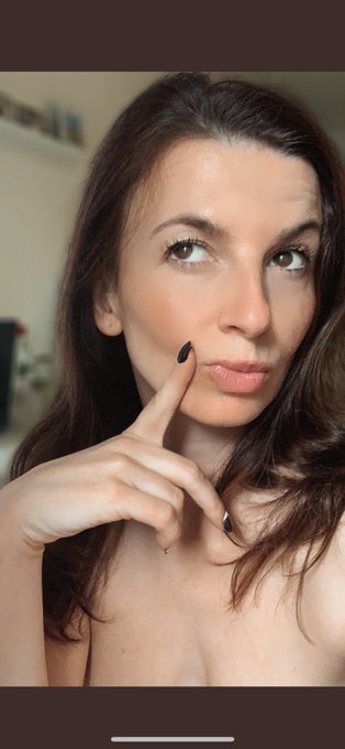 are you still waiting? enjoy 😋 https://t.co/GZZYrtLlIA