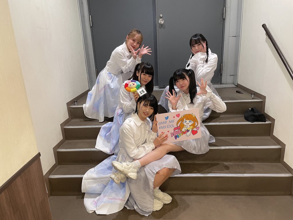 MIP_MIF's tweet photo. 真っ白なキャンバスさんです。

#白キャン
#mxidol https://t.co/jTrgiPW7LT