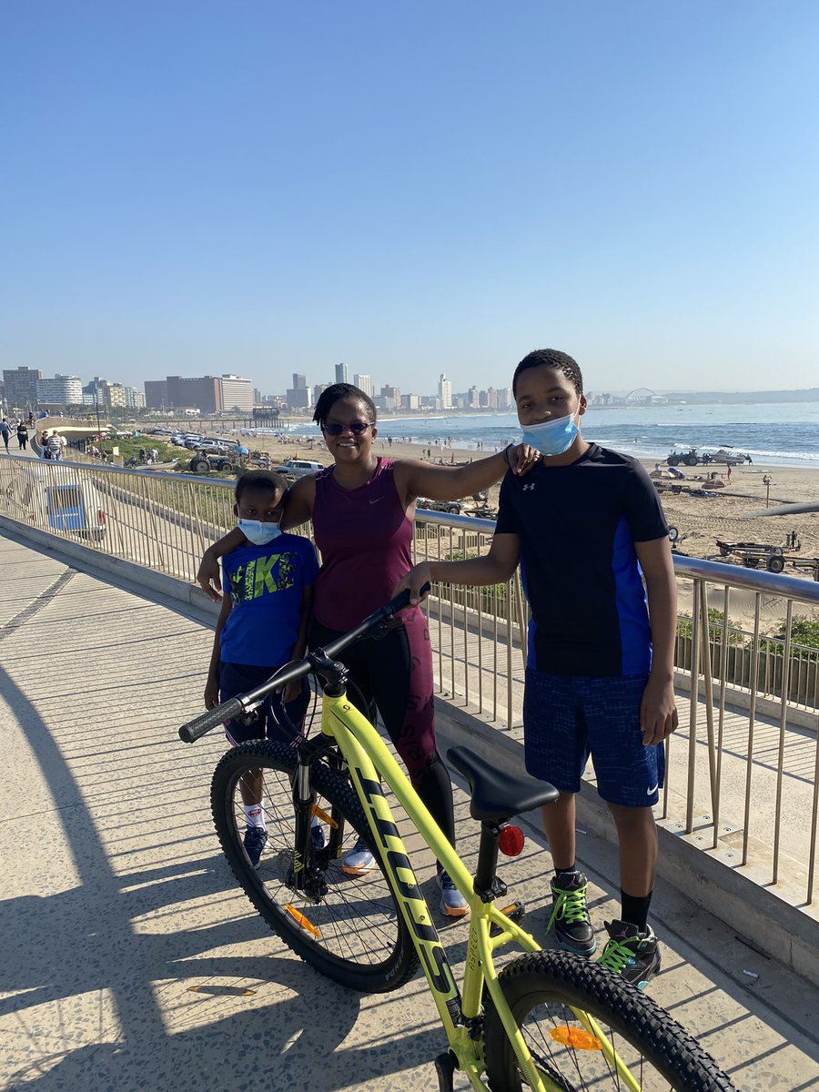 ThuliZG's tweet photo. Sundays are always my best time of the week. Time to bond with the boys. Ride on the beach promenade, with mom running. Wish I knew how to ride.
#fitmomdiaries
#fatmustfall
#fortheloveofthegame https://t.co/AXq0H0jsip