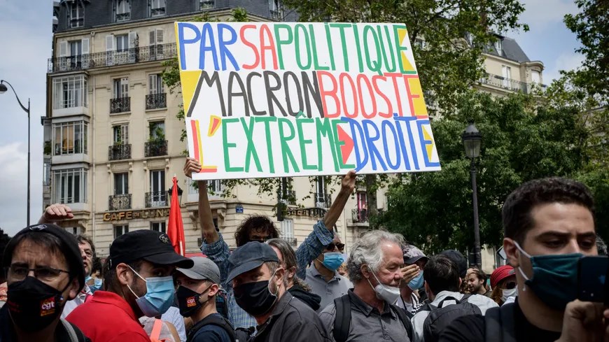 Voltuan's tweet photo. @Brevesdepresse #12juin2021 #12juin !! #SchiappaGate #MacronGate #FerrandGate #CastanerGate #DarmaninGate #CastexGate #PhilippeGate #PenicaudGate #BuzynGate etc. https://t.co/NxQJbjrxKZ