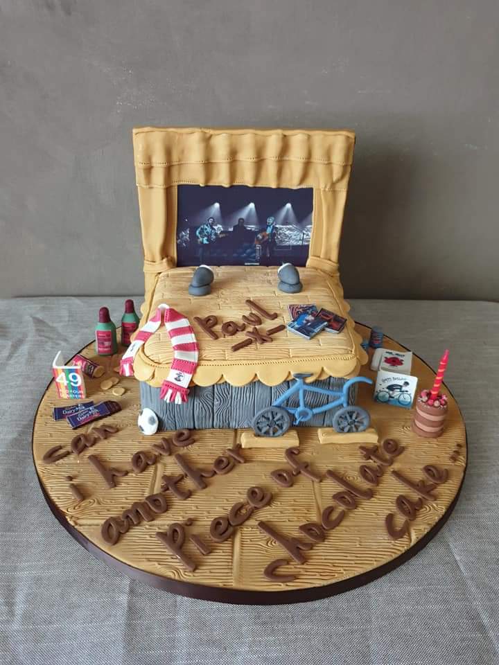 pauldbristow's tweet photo. So for my 49 &amp; 4/4 birthday Heidi @cherry0nthecake made me the best cake ever.. looking forward to watching the 'Live to the Island' gig on a big screen projector tonight @CrowdedHouseHQ @NeilFinn  @somefinnspecial https://t.co/3MtPyRfFE7