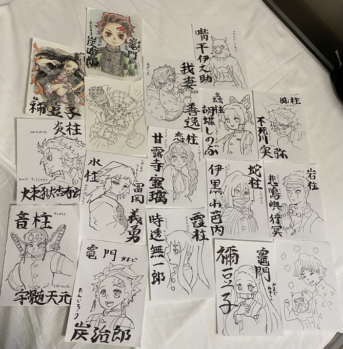 完成ー!
柱と、主人公たち! 