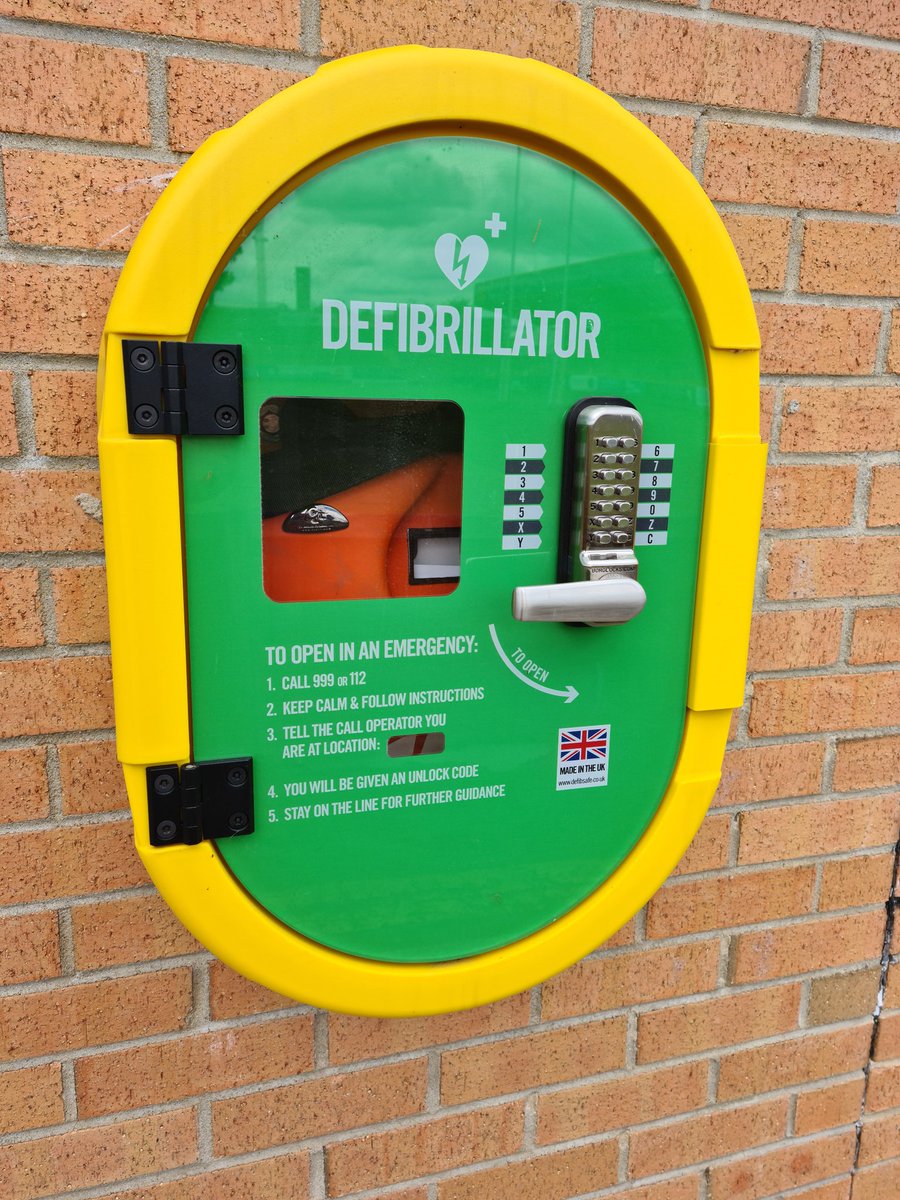 🇩🇰 Events last night show the importance of having a defibrillator available at every sporting venue.

🙌 We have a defibrillator pitchside &amp; a defibrillator for spectators outside the Hall of Fame Bar.

❤ Quick response, CPR, and access to equipment, save lives.

#JoinThePride