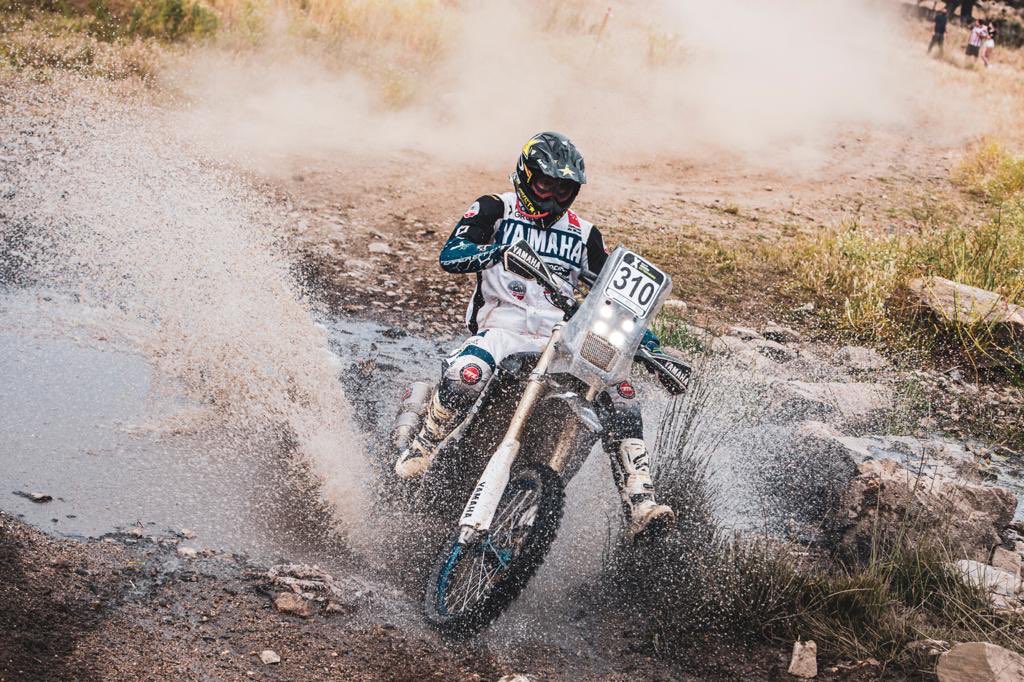 ⏱ <a href="/BajaExtremadura/">Baja Extremadura</a> 
🏍 MOTOS
🔚 SS5
📟 105,420 km

1️⃣ Javier Vega 
2️⃣ Albert Martín +1:01.7
3️⃣ Tiago Alexandre +1:22.9
4️⃣ Mario Patrão +1:33.8
5️⃣ Rubén Saldaña +1:36.5

#BajaTTExtremadura #CERTT