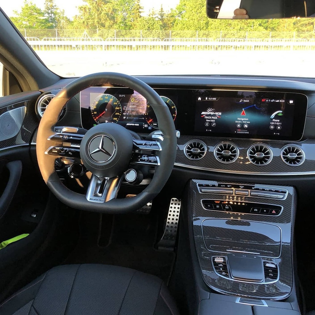 autogefuehl's tweet photo. Interior of the new Mercedes CLS 53 AMG - Sporty driving with capacitive buttons? 🤔
#ad #anzeige #cls #cls53 #mercedescls #mercedesliving #mercedesbenzlife #mercedeslifestyle #mercedeslovers #mercedeslove #mercedeslover #mercedeslove #mercedesstyle #mercedesaddict #mercedes… https://t.co/jFiCcOTyx9