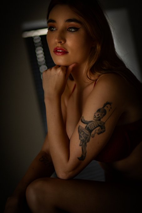 just a picture of me, thinking about all the spicy stuff on my FREE onlyfans :3  Come join the fun: https://t<a href="/tag/model"class="tags"><span>#model</span></a><a href="/tag/hot"class="tags"><span>#hot</span></a><a href="/tag/free"class="tags"><span>#free</span></a><a href="/tag/gamer"class="tags"><span>#gamer</span></a><a href="/tag/babe"class="tags"><span>#babe</span></a><a href="/tag/underwear"class="tags"><span>#underwear</span></a><a href="/tag/gamergirl"class="tags"><span>#gamergirl</span></a>