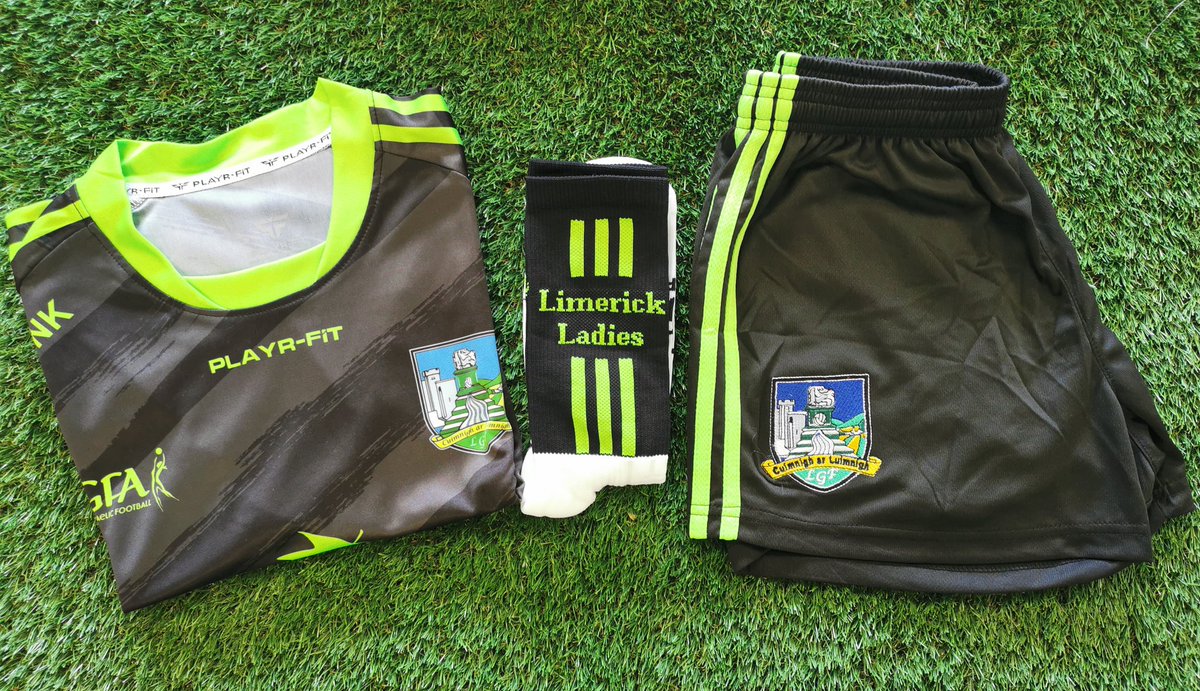 Best of luck to @LKLadiesGaelic in todays league semi final.
Delighted to have got the warm up kit delivered in time for the big game👌
@LadiesFootball #lgfa #lidlireland @WoodlandsHotelW