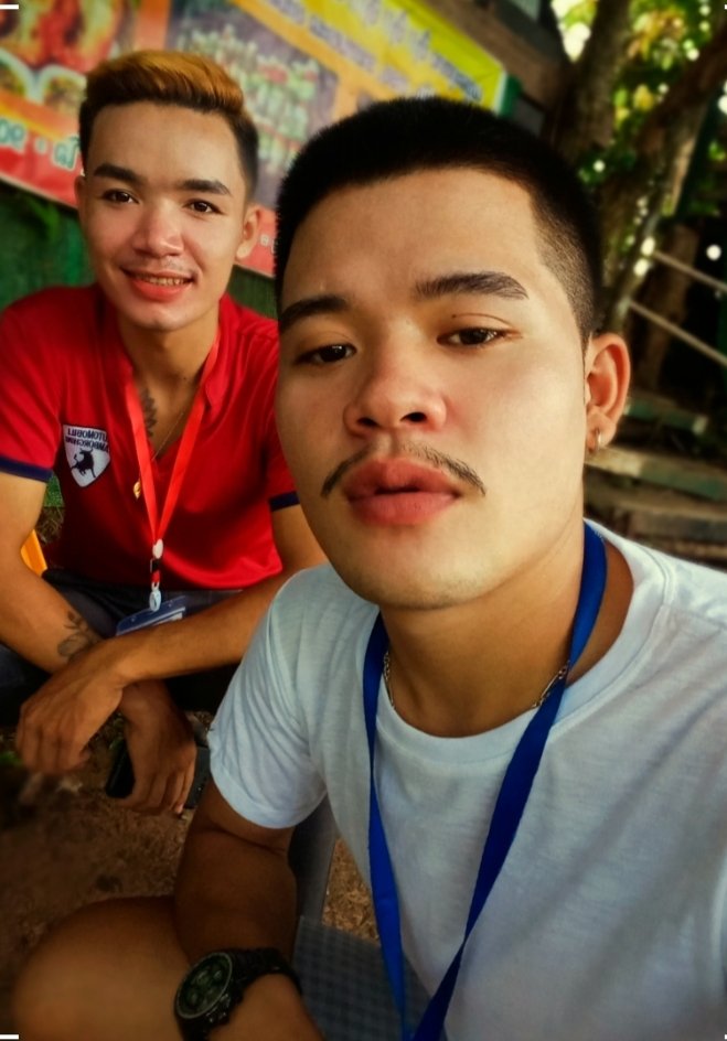mee65135779's tweet photo. ຫນ້າດຳດີ.​ແທ້ເນາະ https://t.co/GsKLpQUocK