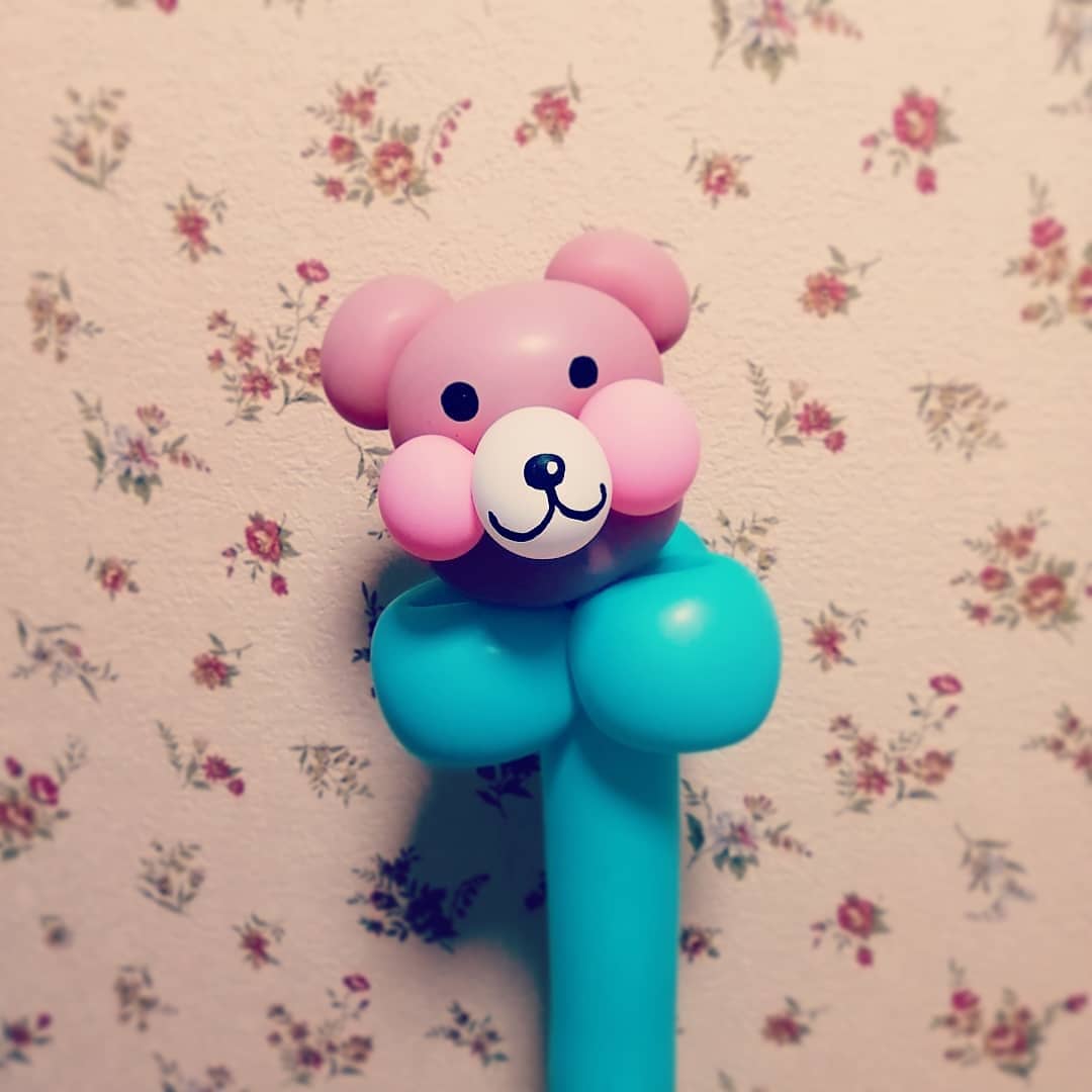 Bebe 大体はすぐにムシャァとしてしまったので 朝イチでイタリア人になったマリトッツォと 帰りにいただいたクマさん マリトッツォ Anaクラウンプラザホテル バルーンアート うめくりビーンズ
