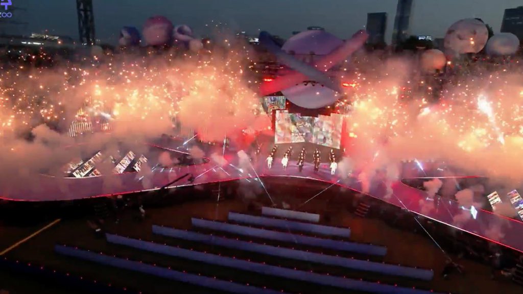 liIjiminvert's tweet photo. they really went all the way out… this is so pretty https://t.co/UfjhuHArsa