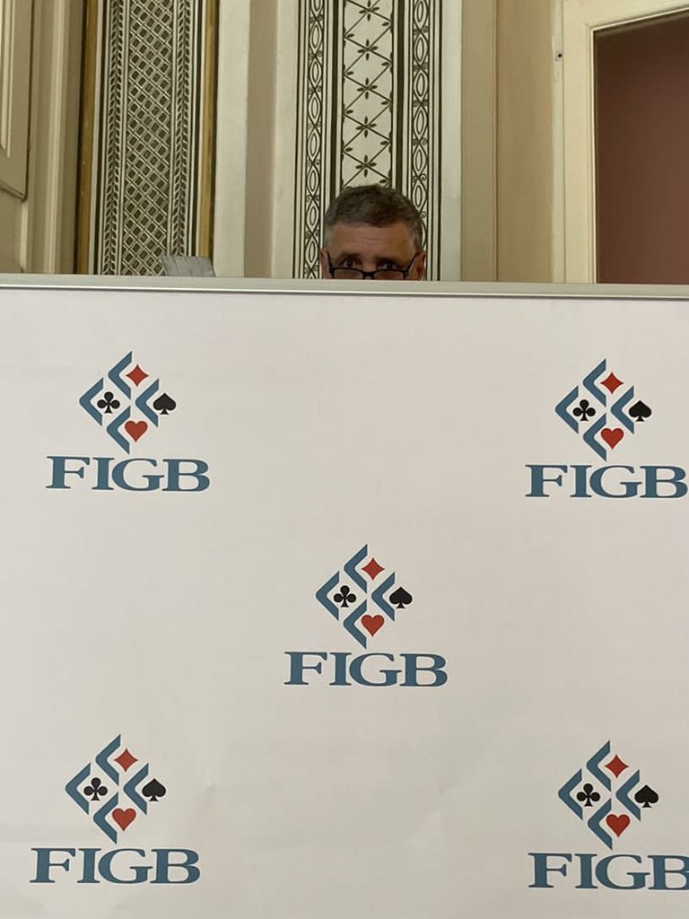 Il Festival Open 2021 prosegue ! Attenzione attenzione  controllo tutto ♣️♥️♣️♣️♦️♠️♦️♣️♣️❤️♣️. #figb #federazioneitalianagiocobridge #salsomaggiore #visitsalsomaggiore #iogiocoabridge #Iplaybridge #playbridge #keepcaomandplaybridge #champions #bridgisti #playcard #bridge