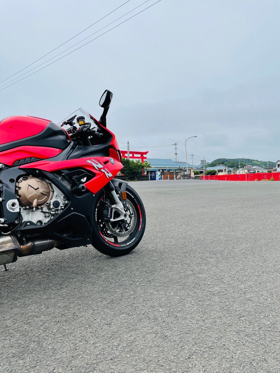 OVER52199349's tweet photo. 今日ライダー 多かったな👍
私は橋下で黄昏ておりました🌉
#s1000rr #forma #icepro https://t.co/FqZepeUjsw