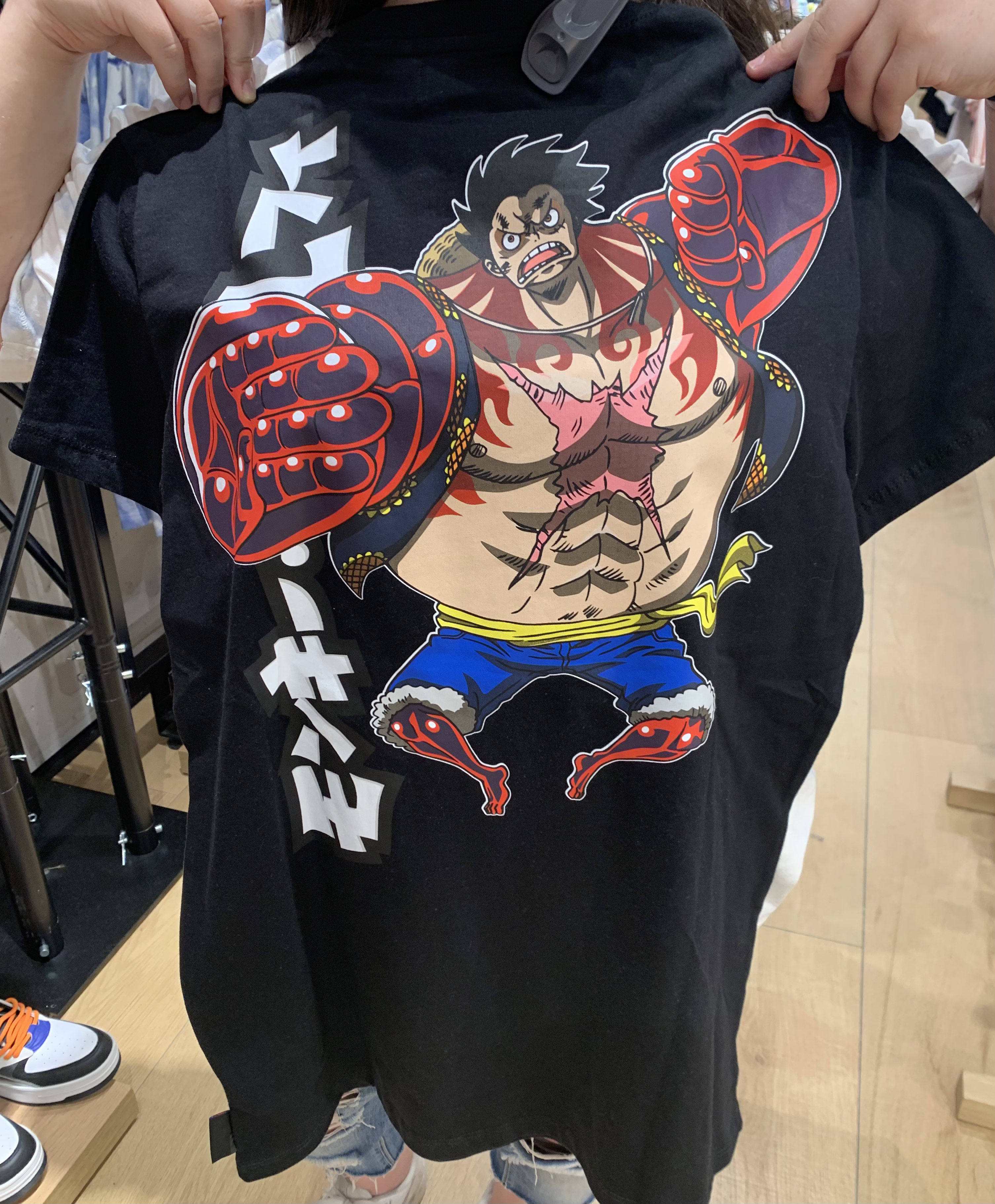 Camiseta one piece bershka hotsell
