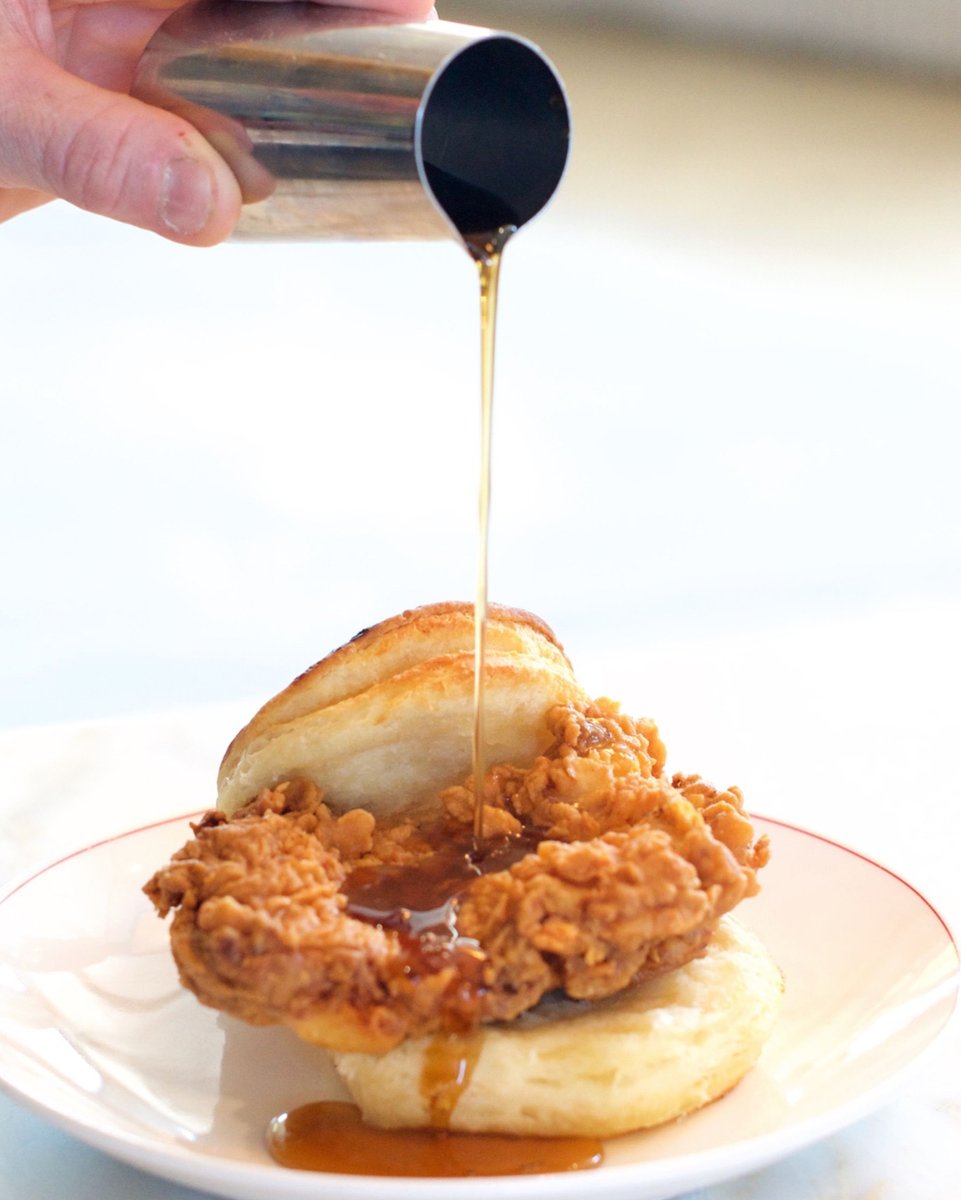 redbird_atl's tweet photo. Sundays are for Birdy. 11-2 looking forward to seeing your faces!

#birdybiscuits #atlbrunch #biscuits #biscuitlove photo: @microbunnypimp

_____________________

#flyredbirdfly #redbird #atlantarestaurants #westside #atlanta https://t.co/WuJJjDOzTG