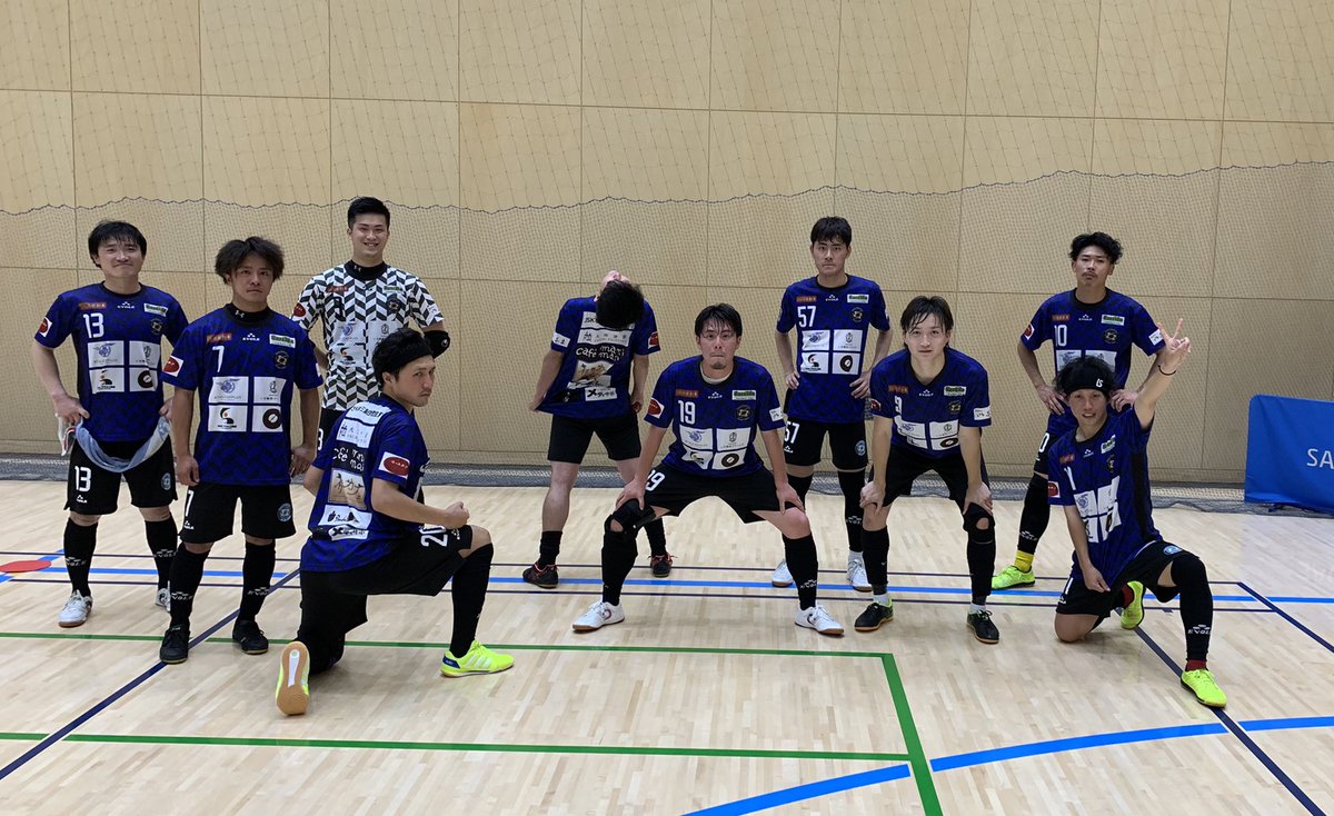 yu_suke_11's tweet image. 2週連続で三重選抜とのTMでした、結果は0-2で敗戦したけど、新プラシャツは勝ち確！TMでも勝てるようにまた明日から頑張りましょう。

#forcefutsalise
#evole
@evolejapan