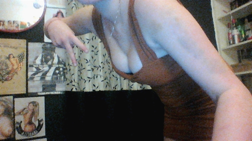 suzyfrau's tweet photo. Ich könnte jeden Tag geil ficken -) Suche immer entsprechende Männer ! Kontakt 💋💋 https://t.co/M87fUfW3dc