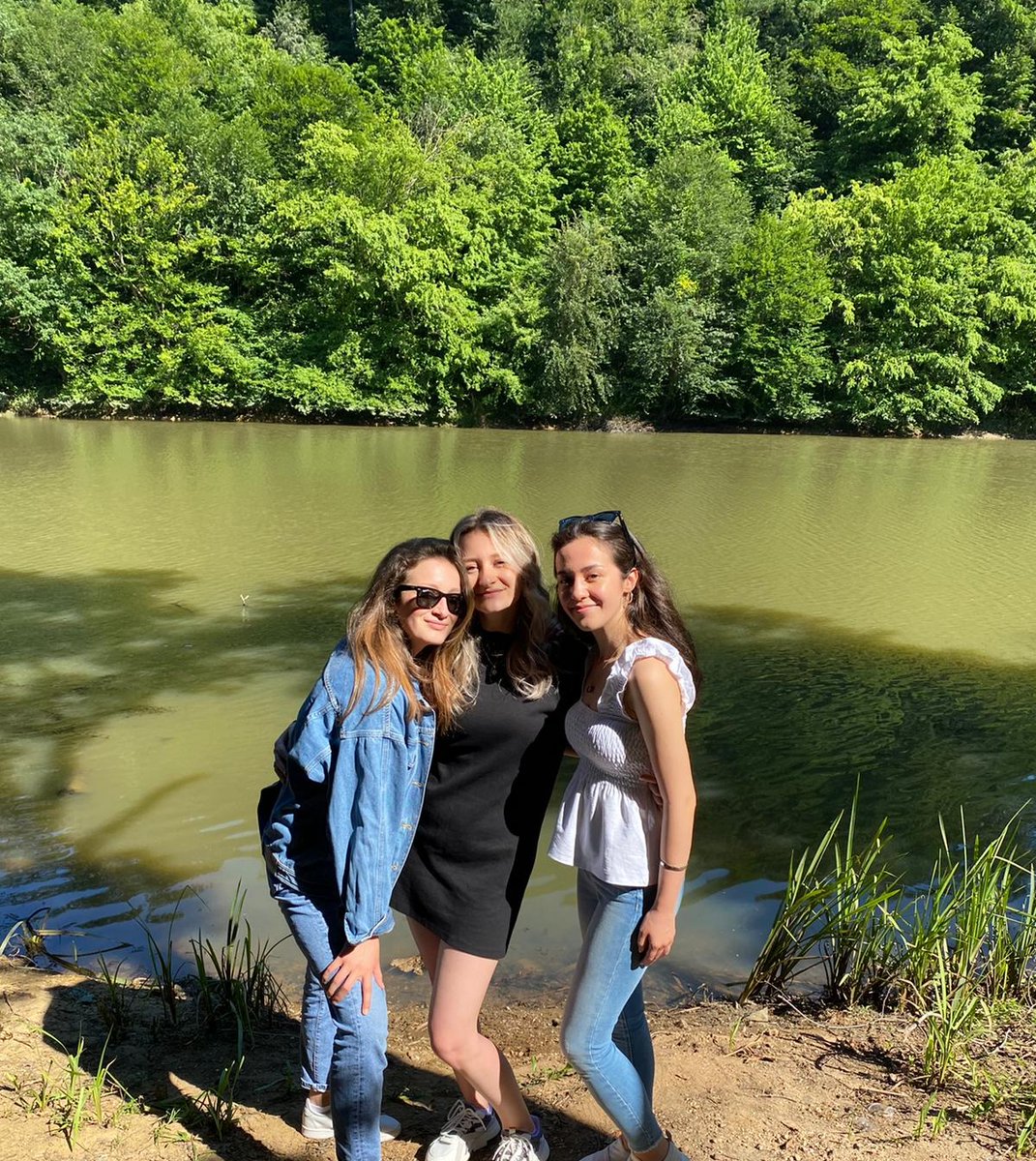 Alwayss! <a href="/esraataar/">Esra Atar</a> <a href="/grsuece/">ece gürsu</a>