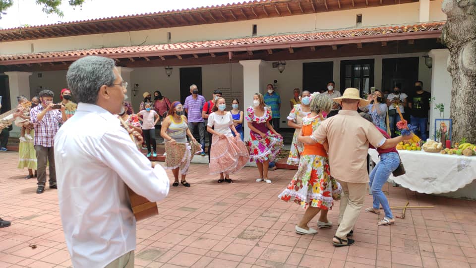 Fundación Compañía Nacional de Música tweet media
