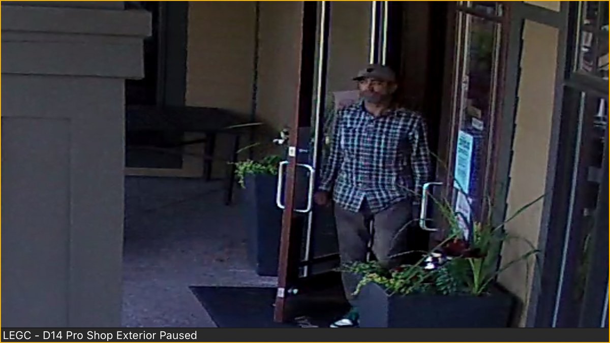 LewisEstatesGC's tweet image. @ranchgolfcourse @The_Links_Golf @GolfStonyPlain @sturgeonvalley @RedTailLanding 
#yeggolf #Yeg 
#yegpawnshops

Keep an eye out for this guy.. he just stole a set of clubs and wandering around parking lots.