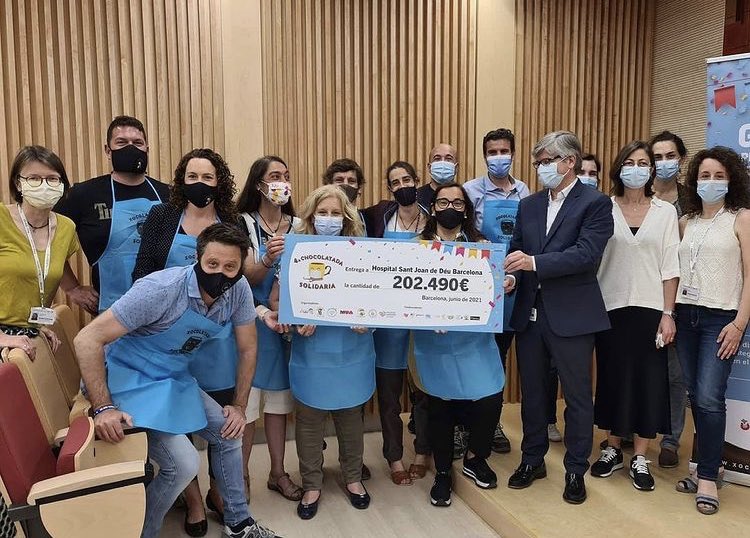 Ferdeor11 (@ferdeor11) on Twitter photo Brutal recaudación de la <a href="/ChocolatadaSol_/">Chocolatada Solidaria</a> para la investigación del cáncer infantil. Orgullosos en OR Asociación al ser impulsores y organizadores.
Total recaudado y donado al <a href="/SJDbarcelona_es/">Hospital Sant Joan de Déu Barcelona ES</a> ediciones 2018 a 2021:
💥1.213.821,00 €
#fundraising #cancer #orasociacion Brutal recaudación de la <a href="/ChocolatadaSol_/">Chocolatada Solidaria</a> para la investigación del cáncer infantil. Orgullosos en OR Asociación al ser impulsores y organizadores.
Total recaudado y donado al <a href="/SJDbarcelona_es/">Hospital Sant Joan de Déu Barcelona ES</a> ediciones 2018 a 2021:
💥1.213.821,00 €
#fundraising #cancer #orasociacion