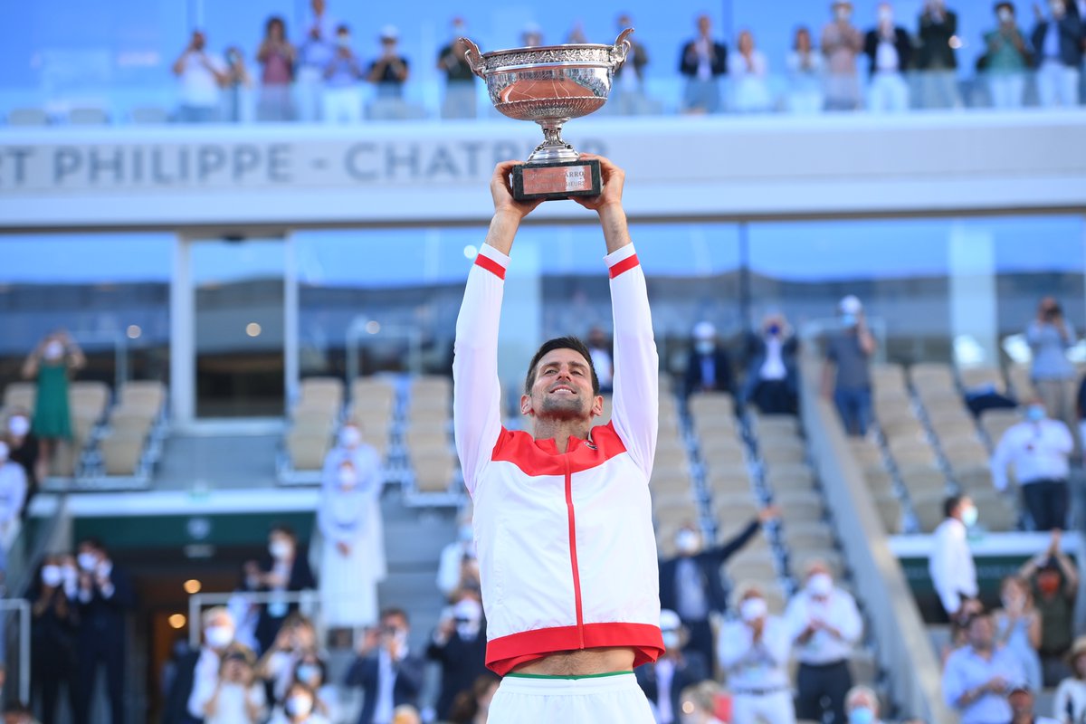 rolandgarros's tweet photo. 🏆High &amp; Mighty🏆

@DjokerNole | #RolandGarros https://t.co/DJwJQwRvC6
