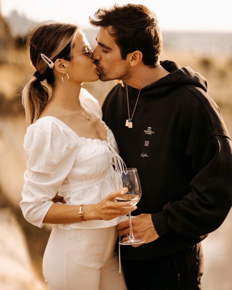 Ù…Ø´Ø§Ù‡ÙŠØ± ØªØ±ÙƒÙŠØ§ On Twitter Ø§Ø¨Ø±Ø§Ù‡ÙŠÙ… ØªØ´ÙŠÙ„ÙŠÙƒÙˆÙ„ Ù…Ø¹ Ø²ÙˆØ¬ØªÙ‡ Ù…Ù‡Ø±Ù‡ Ø¹Ø¨Ø± Ø§Ù†Ø³ØªØºØ±Ø§Ù… Ibrahimcelikkol
