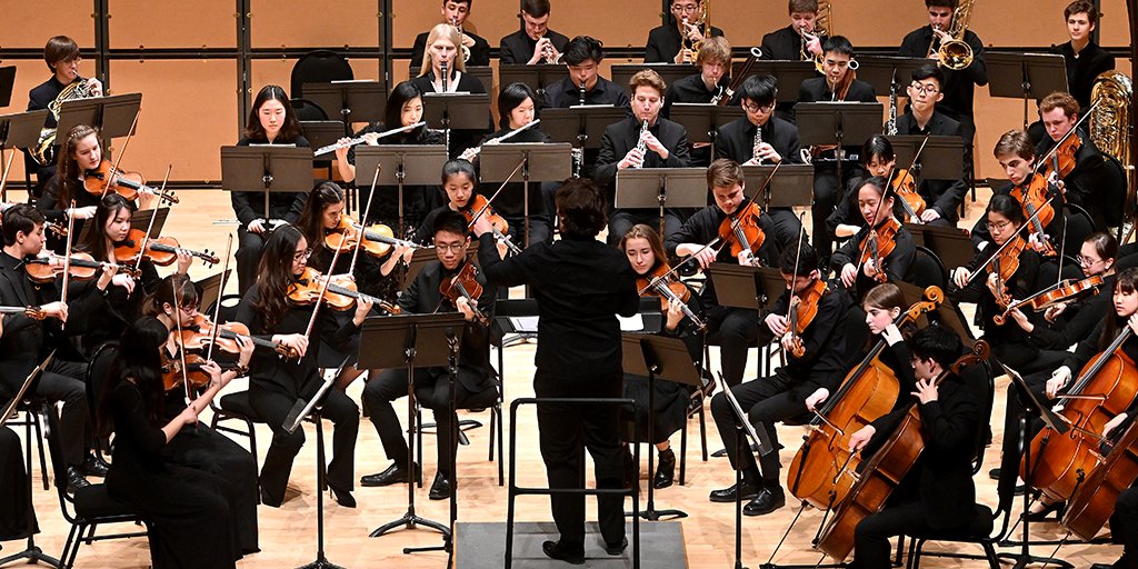 Do you love playing your instrument? Are you under 22 years old? 

Audition registration for the 21/22 Toronto Symphony Youth Orchestra opens tomorrow/today! Click the link below to apply.

ow.ly/buKM50F8isw

📸 by Jag Gundu