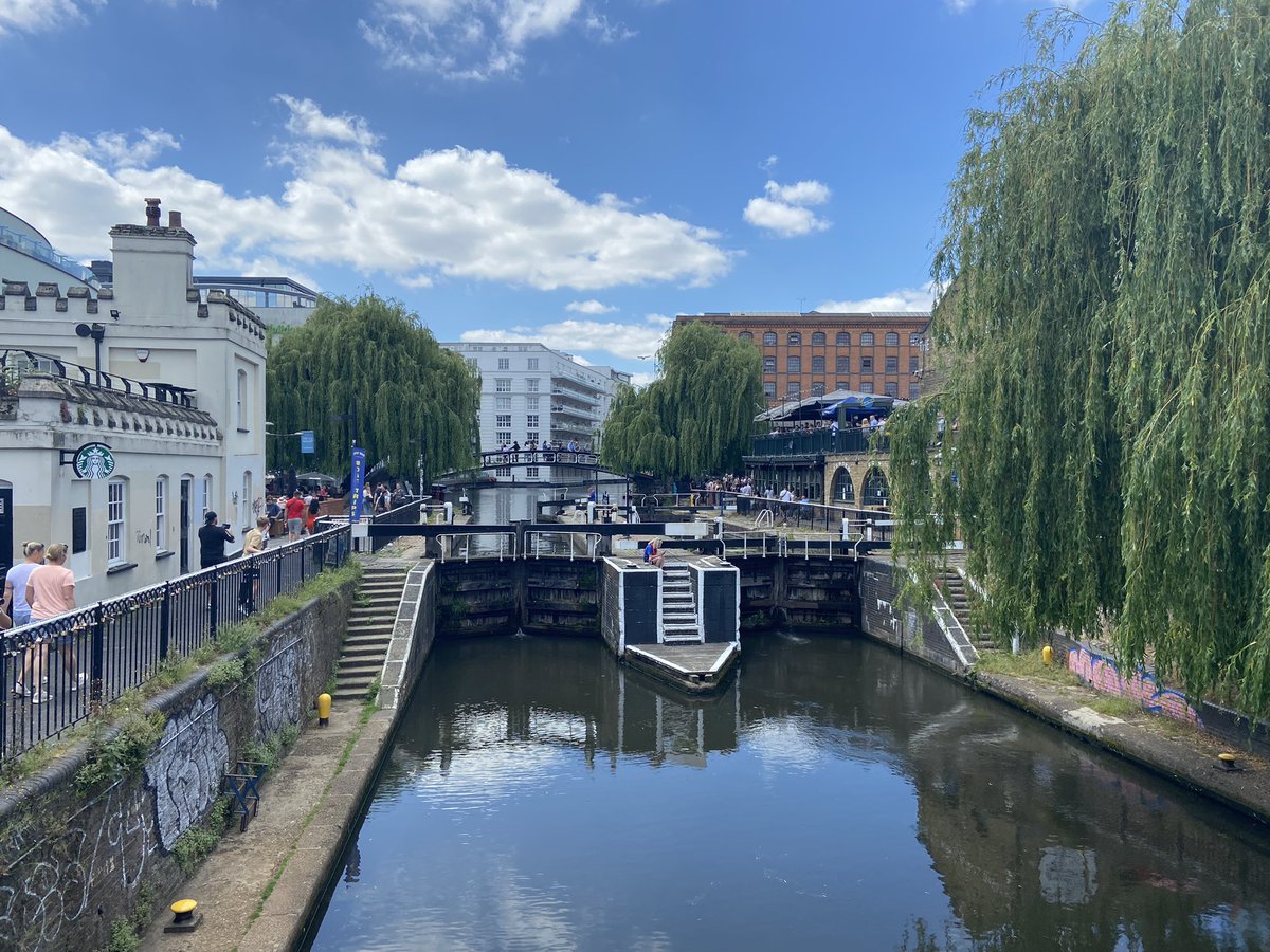 taniagrigg's tweet image. Lovely weekend in London soaking up the atmosphere and enjoying #feelingnormal - great to see the busy streets and people enjoying life #citylife #weekend