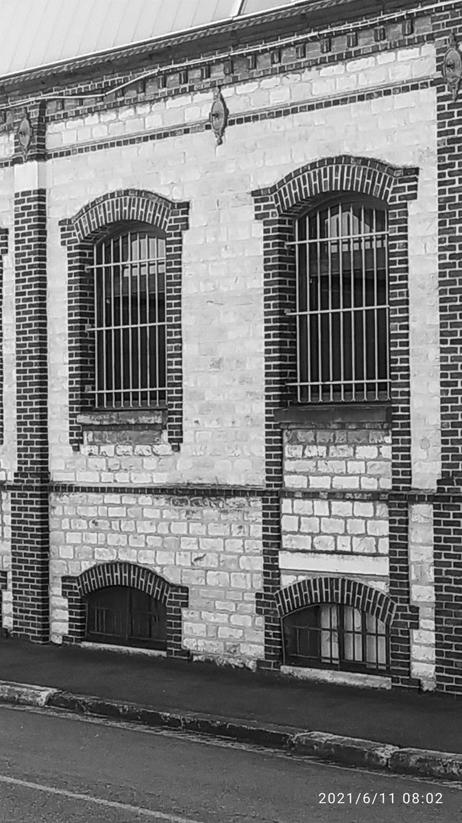 ChaffardPascal's tweet image. Centenaire et connue dans le monde entier.