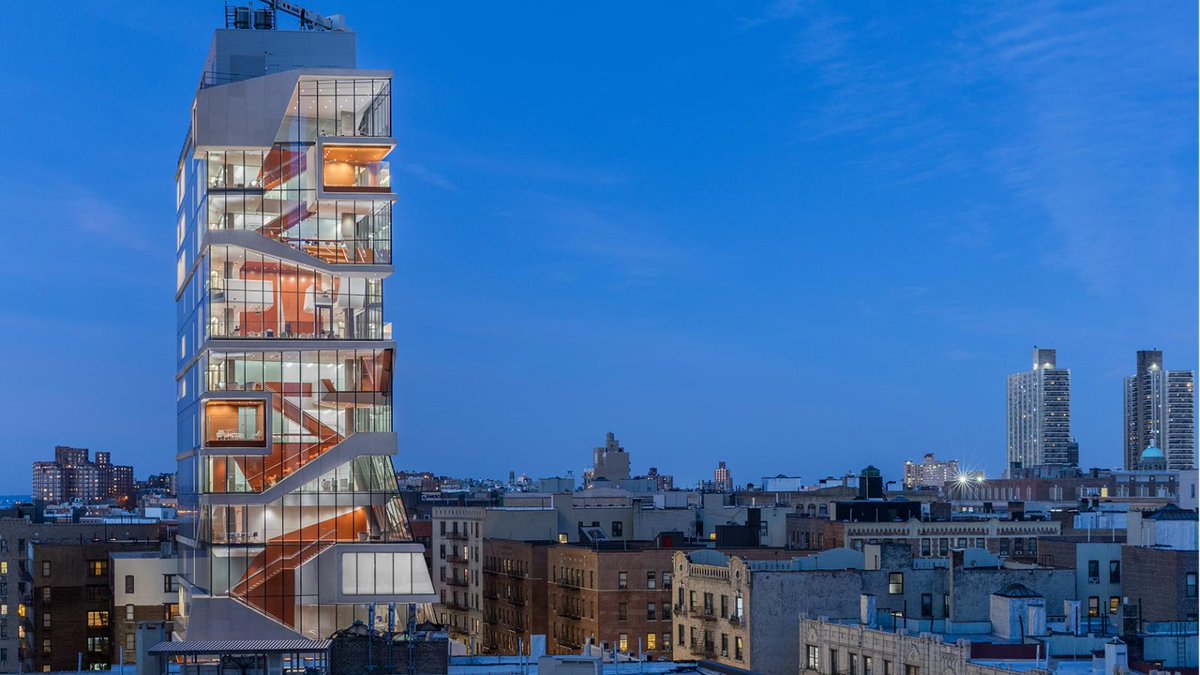 📍Roy and Diana Vagelos Education Center
🗽 New York City

#architecture #newyork #newyorkarchitecture