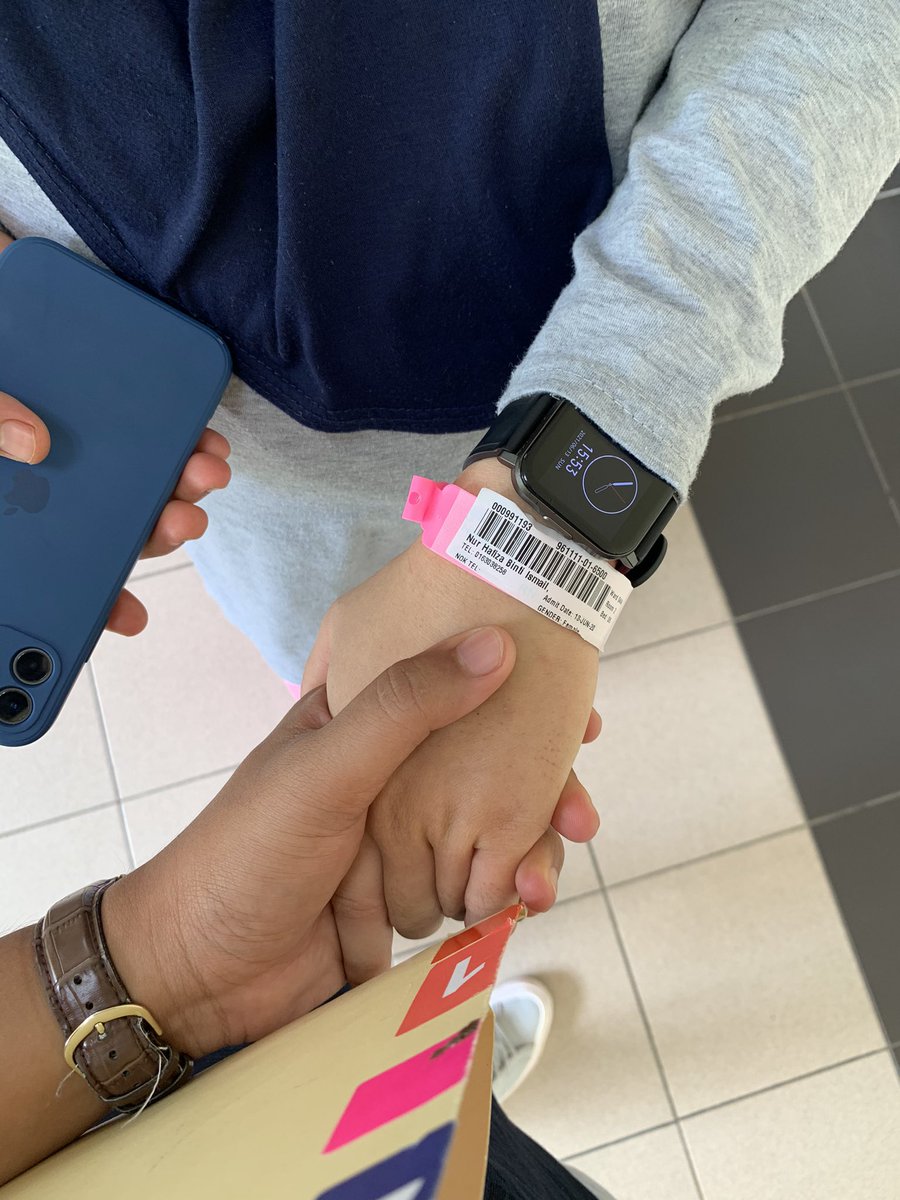 pdyysf's tweet image. Semoga dipermudahkan urusan isteri saya dan semoga semua selamat ibu dan baby. Ayah tunggu Fatih tauu, abang tunggu awak juga sayang, semoga segalanya selamat, aaminn🤲