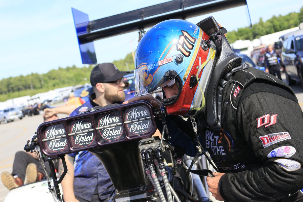LeverichRacing's tweet photo. We've given out the whack! Now we're ready to turn on a win light. Ready for the @NHRA race day here at @nedrags 

Driver: @CH3NO2Joe https://t.co/sZsGLUwf5y