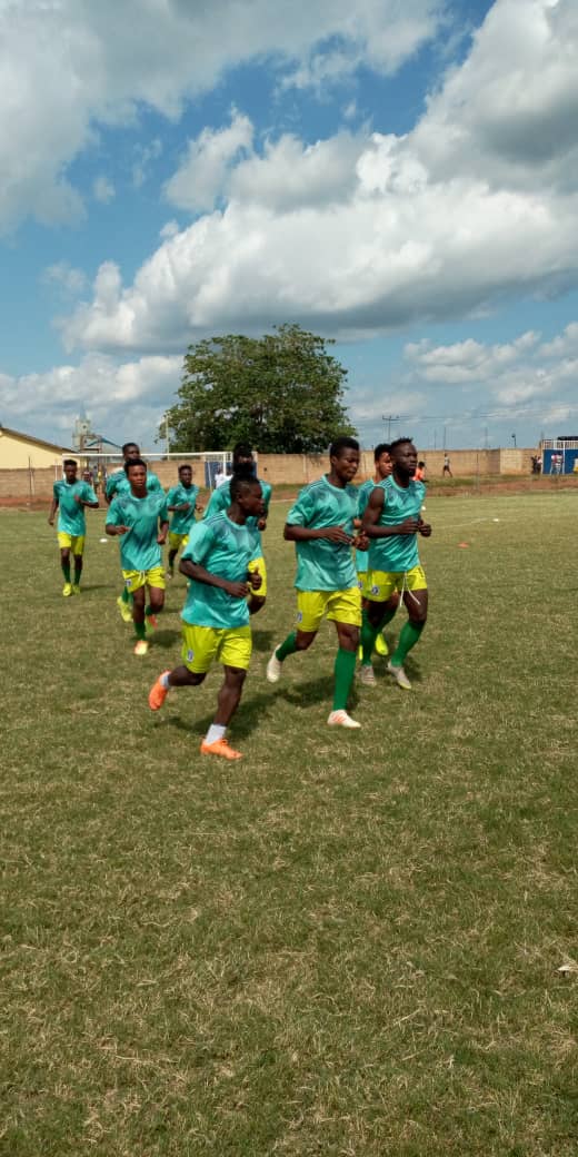 BechemUnitedFC's tweet photo. Warm Up Session underway!!
#RegionalDerby
#GPLMATCHDAY29
#BUFCvsBCFC https://t.co/C7gYBOlNDN
