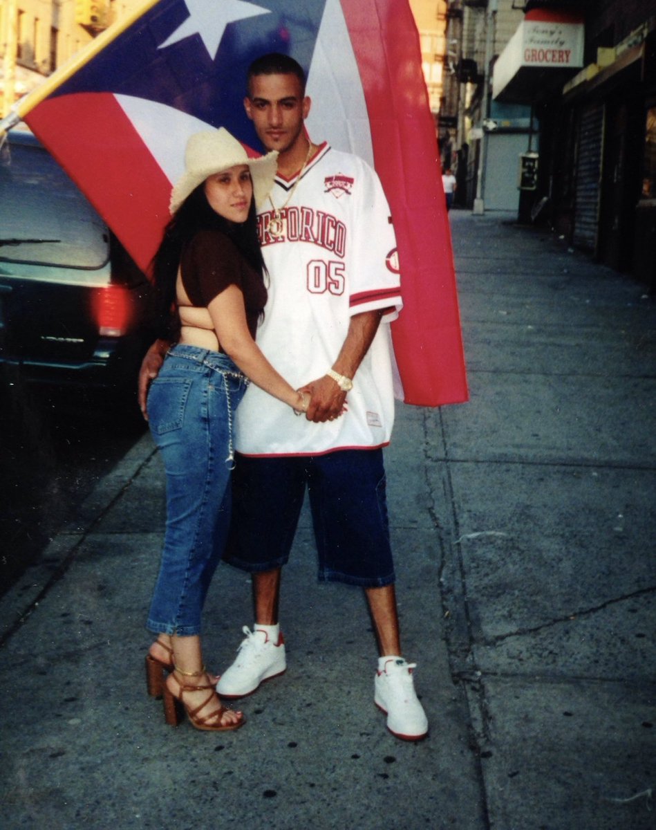 LivKristen's tweet photo. In honor of our day! My parents 🇵🇷🇵🇷🇵🇷 https://t.co/7eEoaSz0HI