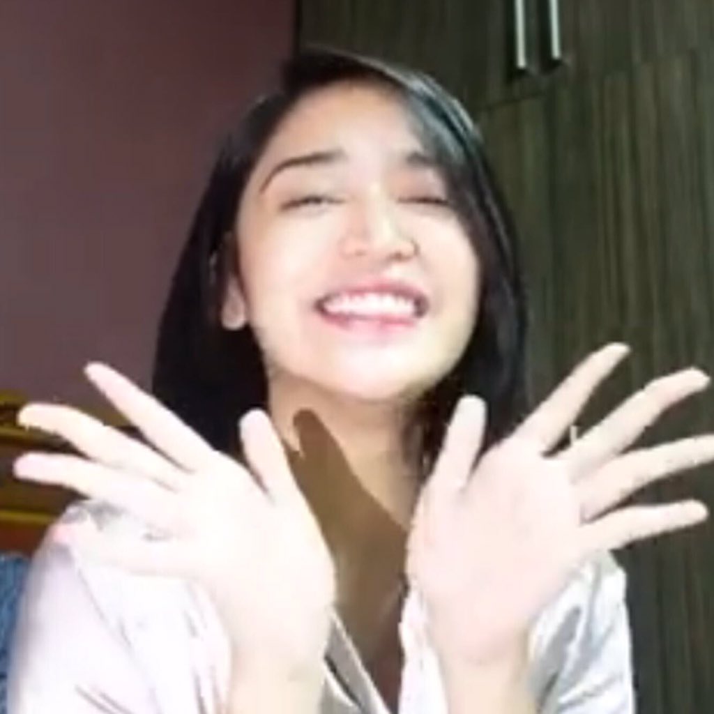 rivas_believer's tweet photo. Praying for your safe delivery bang🙏😇..... Watch her latest YouTube video here: https://t.co/F9Mr04eYVW https://t.co/4HdicYoWEi