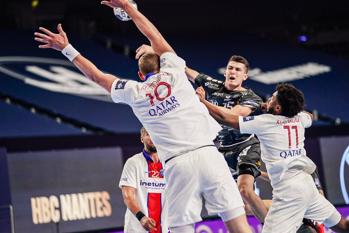 HBCNantes's tweet photo. 𝐂'𝐞𝐬𝐭 𝐭𝐞𝐫𝐦𝐢𝐧𝐞́ 𝐚̀ 𝐂𝐨𝐥𝐨𝐠𝐧𝐞. 😕

Au terme d'un ultime combat, les Nantais s'inclinent face au PSG Handball et terminent à la 4ème place de ce Final Four (𝟐𝟖-𝟑𝟏)

#HBCNPSG | #WeHback https://t.co/tFOvrWL80a